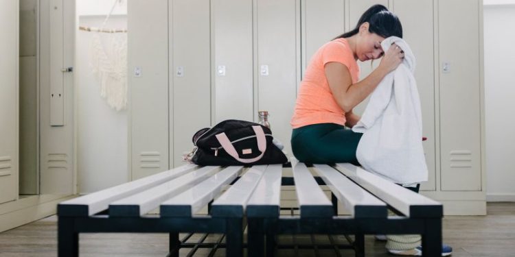 Why you should take a week off from working out, according to science